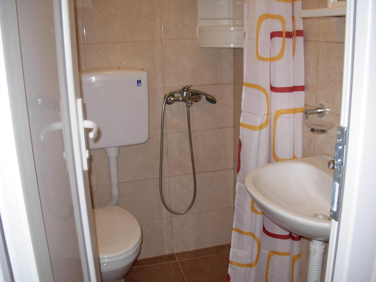 Apartmani Ceca 012 Sutomore Eksteriør billede