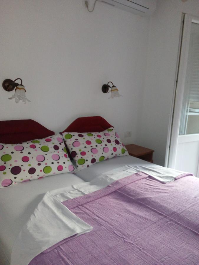 Apartmani Ceca 012 Sutomore Eksteriør billede