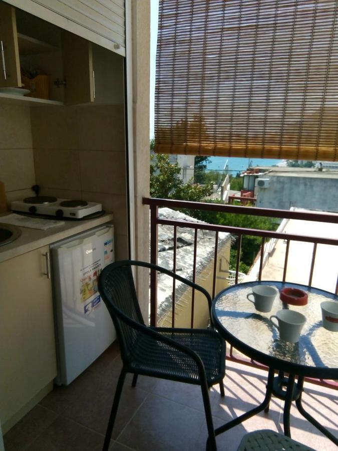 Apartmani Ceca 012 Sutomore Eksteriør billede